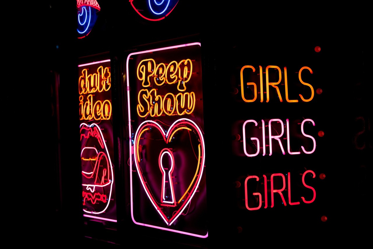 neon sign fast food counter night reunion